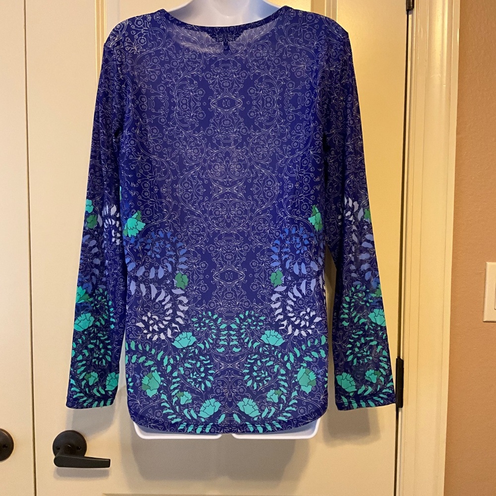 Johnny Was Active Long Sleeve size Medium - Picture 4 of 8